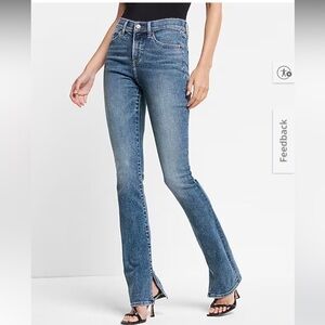 Express Mid Rise Medium Wash Skyscraper Jeans size 8